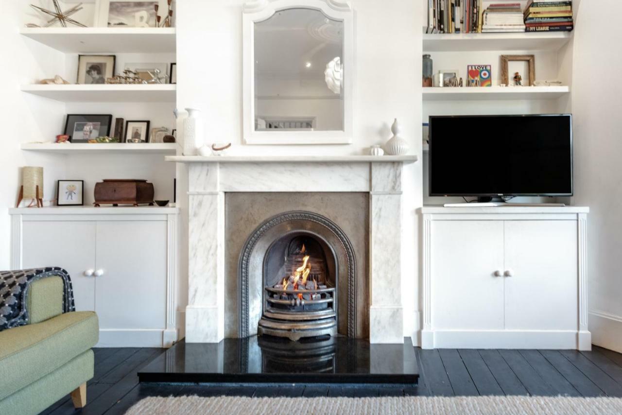 Hébergement de vacances Gorgeous, 4 Bed Victorian House In Dollis Hill *