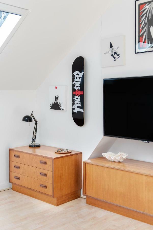 Hébergement de vacances Gorgeous, 4 Bed Victorian House In Dollis Hill *