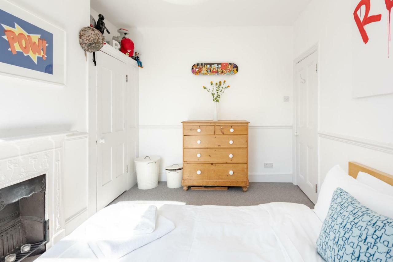 Gorgeous, 4 Bed Victorian House In Dollis Hill Hébergement de vacances Londres
